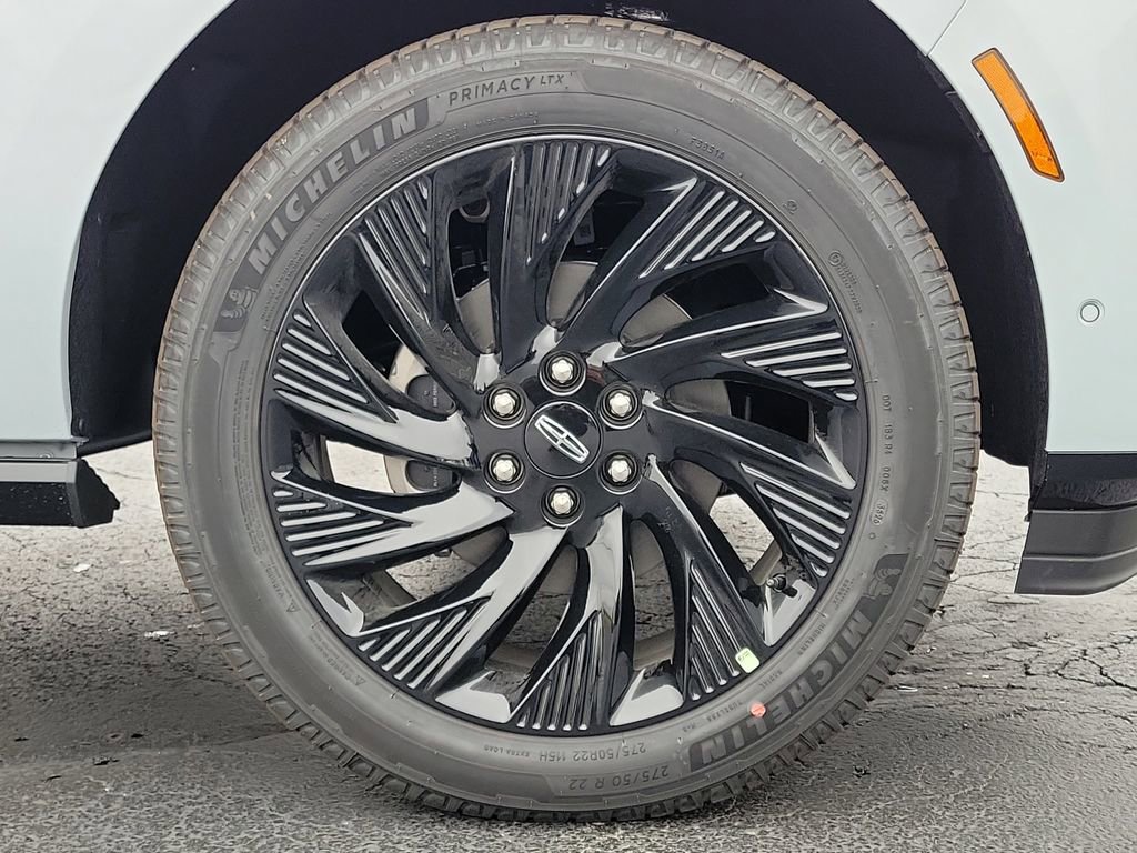 New 2025 Lincoln Navigator L Reserve w/ Jet Appearance Package AWD/4WD image 9