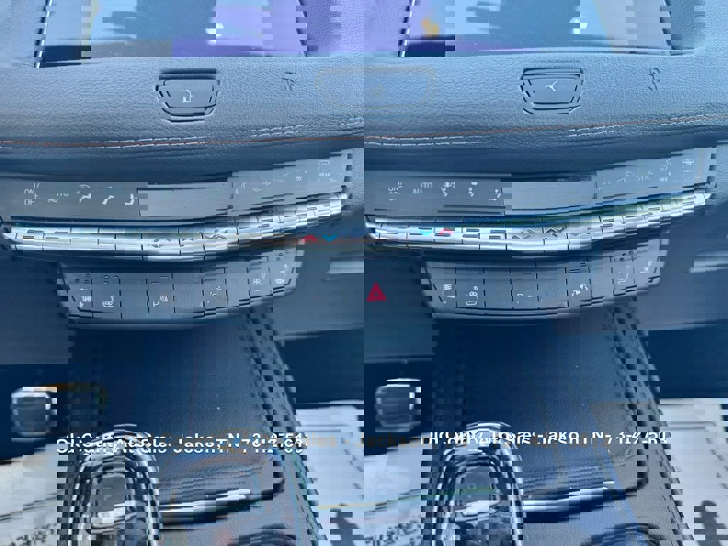 Used 2021 Cadillac XT4 Sport image 33