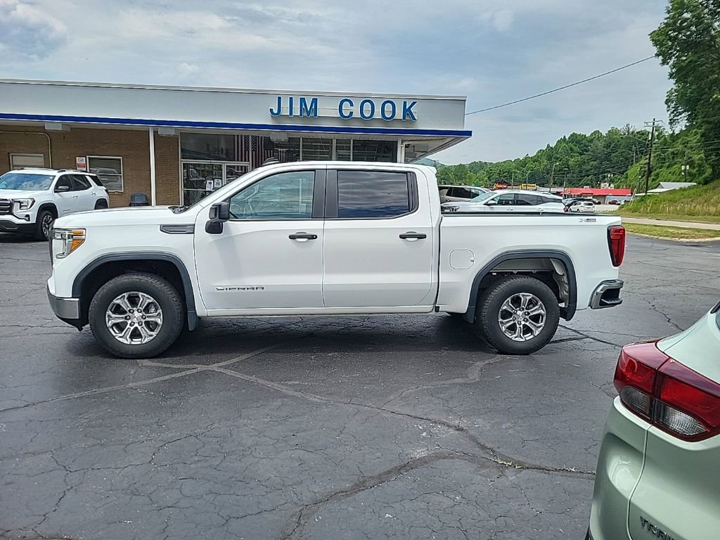 Used 2021 GMC Sierra 1500 4x4 Crew Cab w/ Sierra Value Package image 13