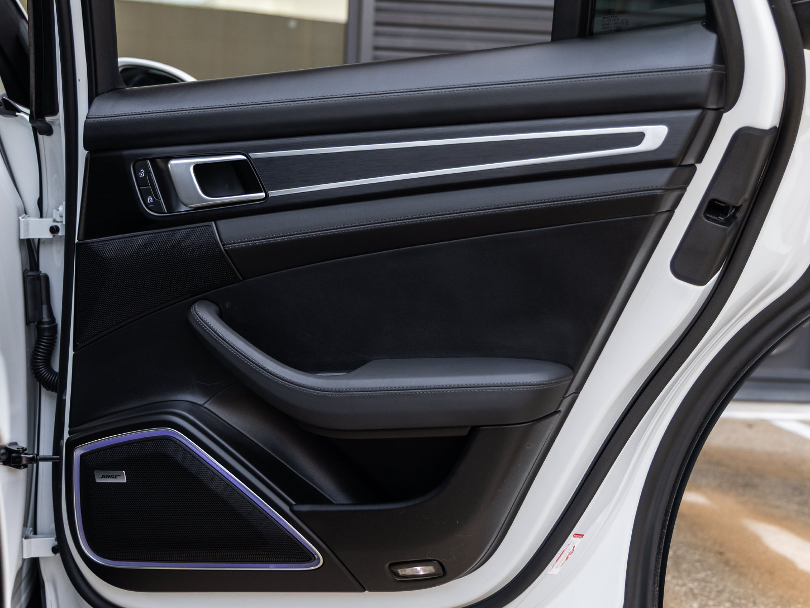 Certified 2023 Porsche Panamera 4 Platinum Edition AWD/4WD image 42