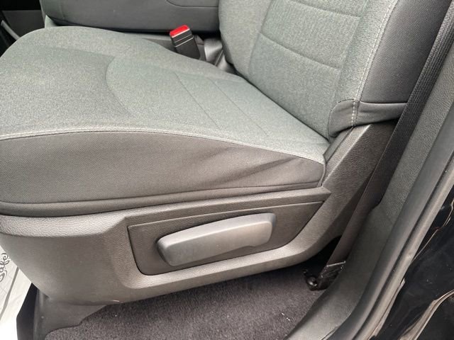 Used 2022 RAM 1500 Classic Warlock w/ Electronics Group image 9