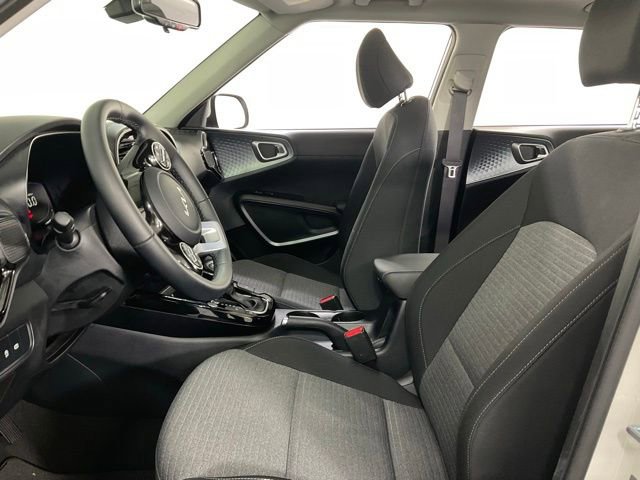 Used 2025 Kia Soul EX FWD image 28