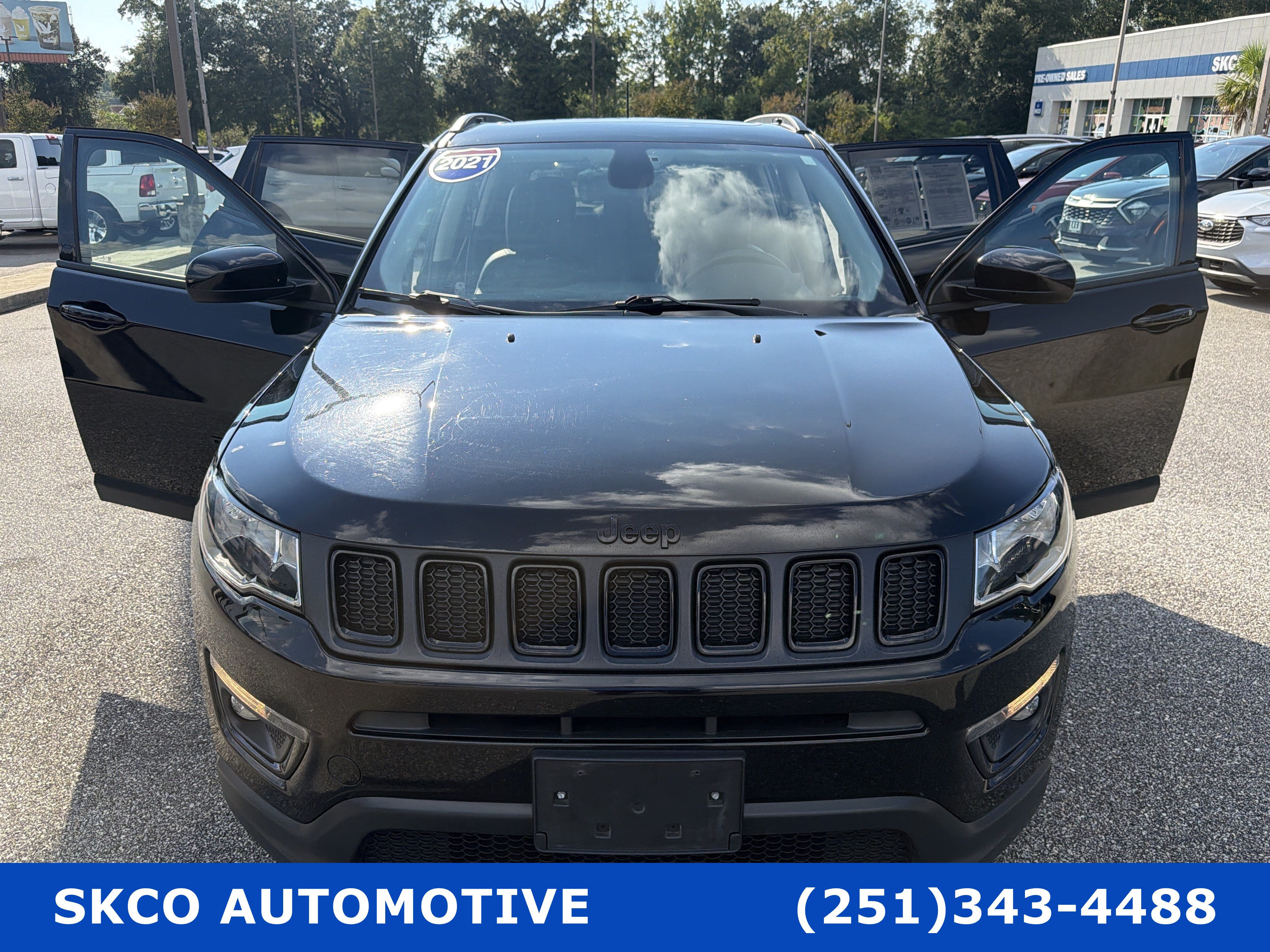 Used 2021 Jeep Compass Latitude w/ Sun and Sound Group AWD/4WD image 34