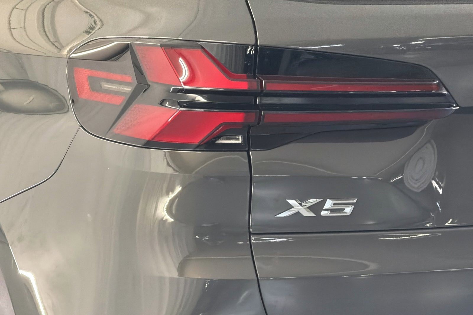 New 2026 BMW X5 xDrive50e AWD/4WD image 12