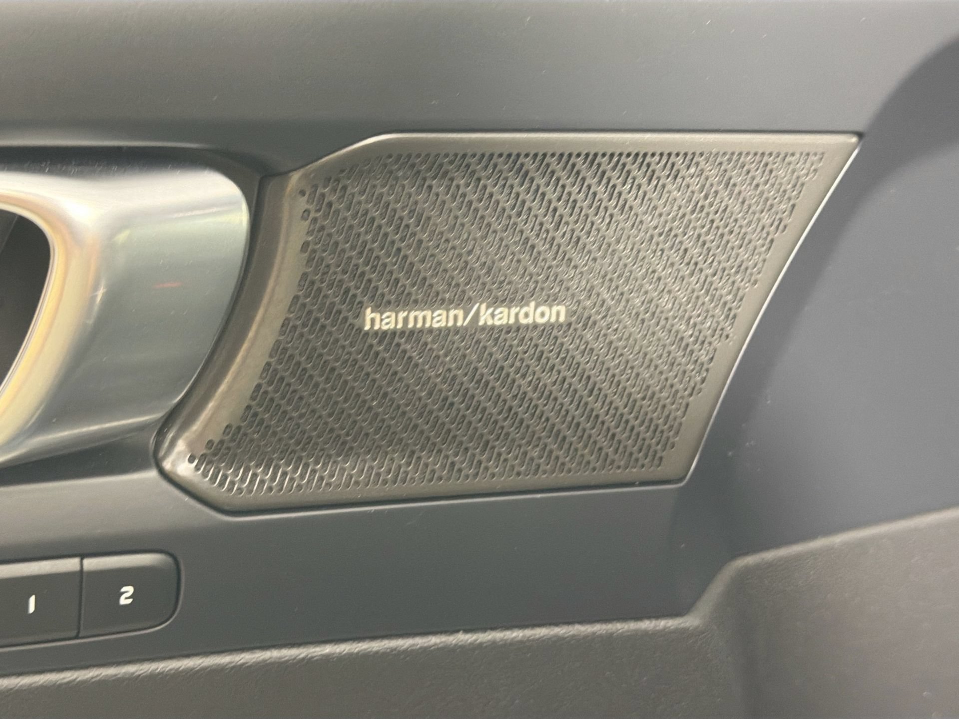 Certified 2023 Volvo C40 P8 Recharge Ultimate AWD/4WD image 20
