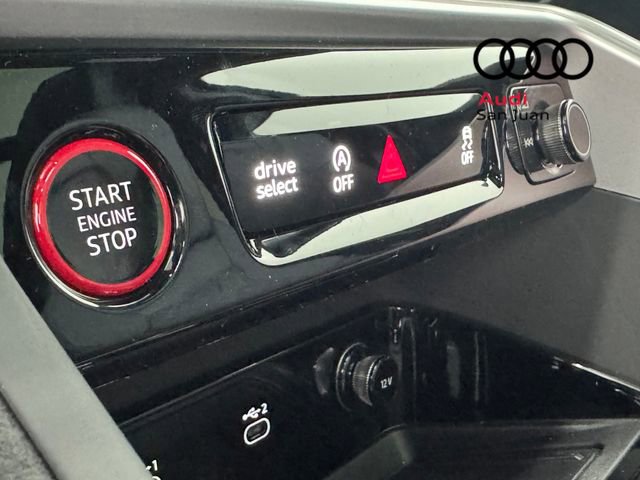 New 2025 Audi SQ5 Premium Plus image 28