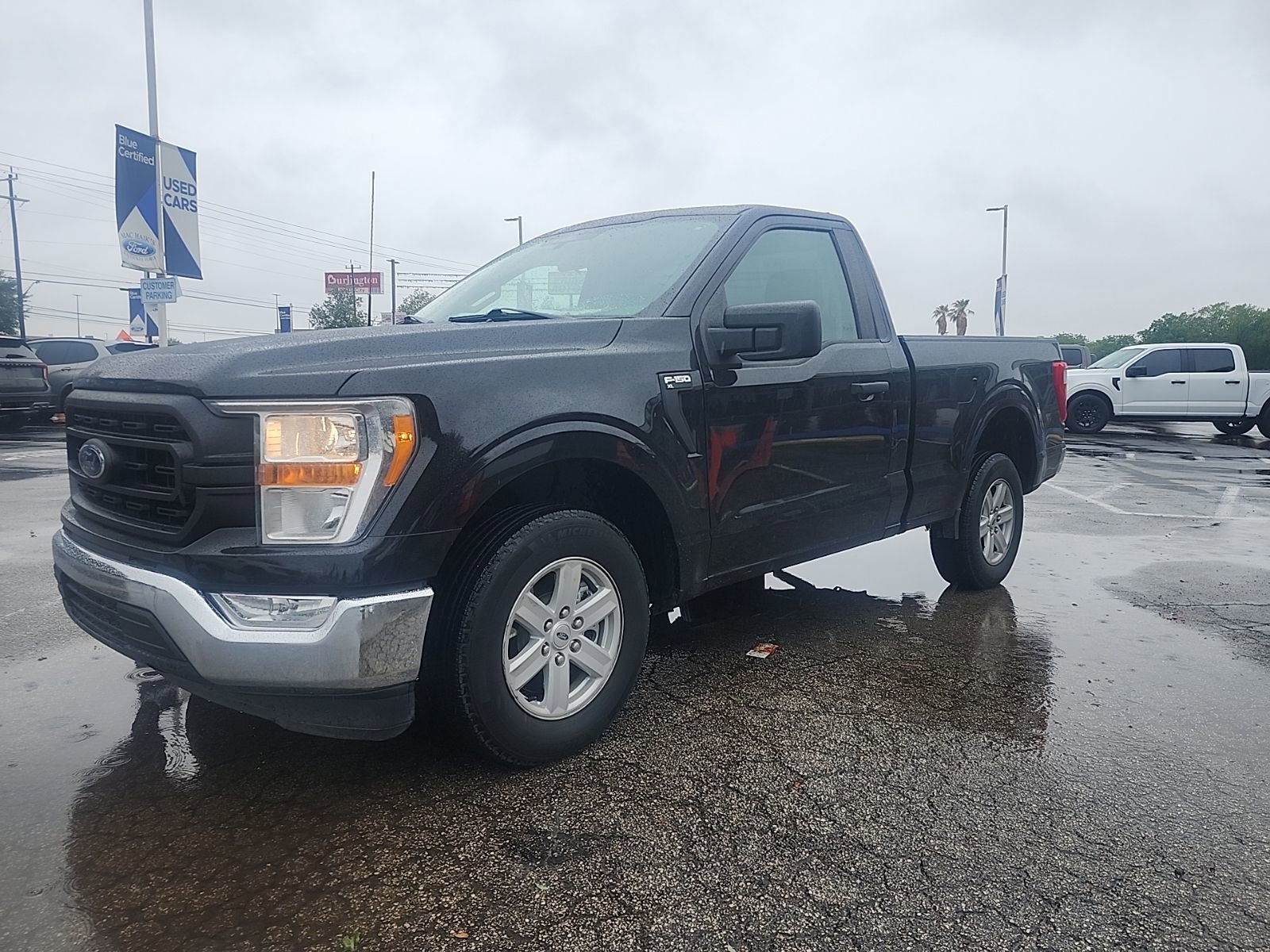 Used 2022 Ford F150 XL w/ Equipment Group 101A High image 8