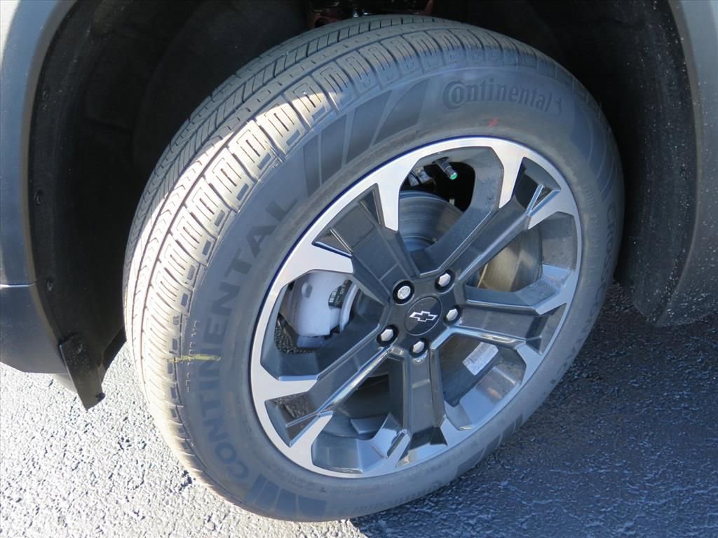 New 2026 Chevrolet Equinox LT w/ Convenience Package II image 16