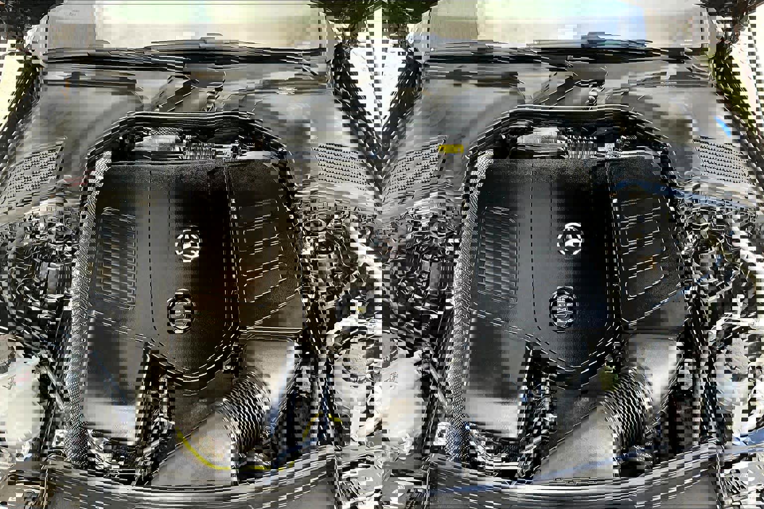 Used 2025 Mercedes-Benz C 300 Sedan image 28