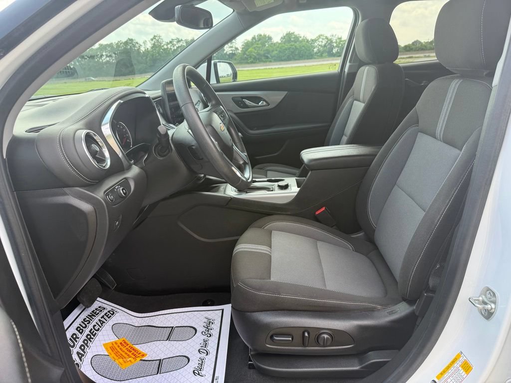 Used 2023 Chevrolet Blazer LT w/ Convenience Package FWD image 28