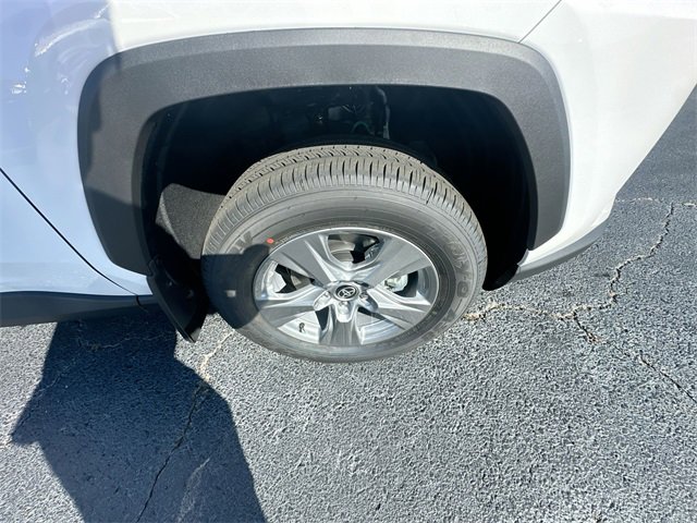 New 2025 Toyota RAV4 XLE w/ Convenience Package image 19