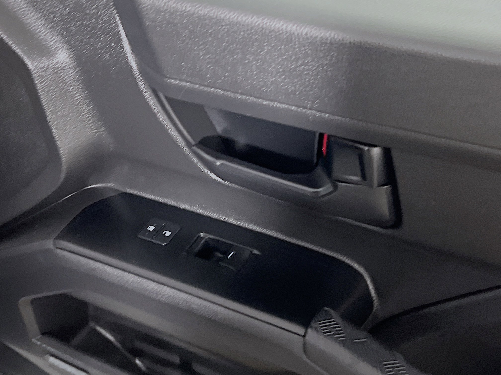 Used 2025 Toyota Tacoma SR5 image 32