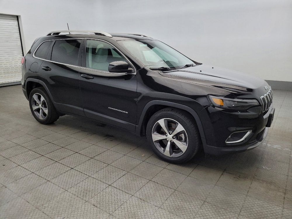 Used 2019 Jeep Cherokee Limited w/ Technology Group image 11