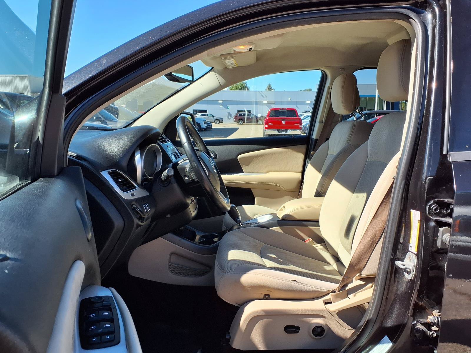 Used 2012 Dodge Journey FWD image 17