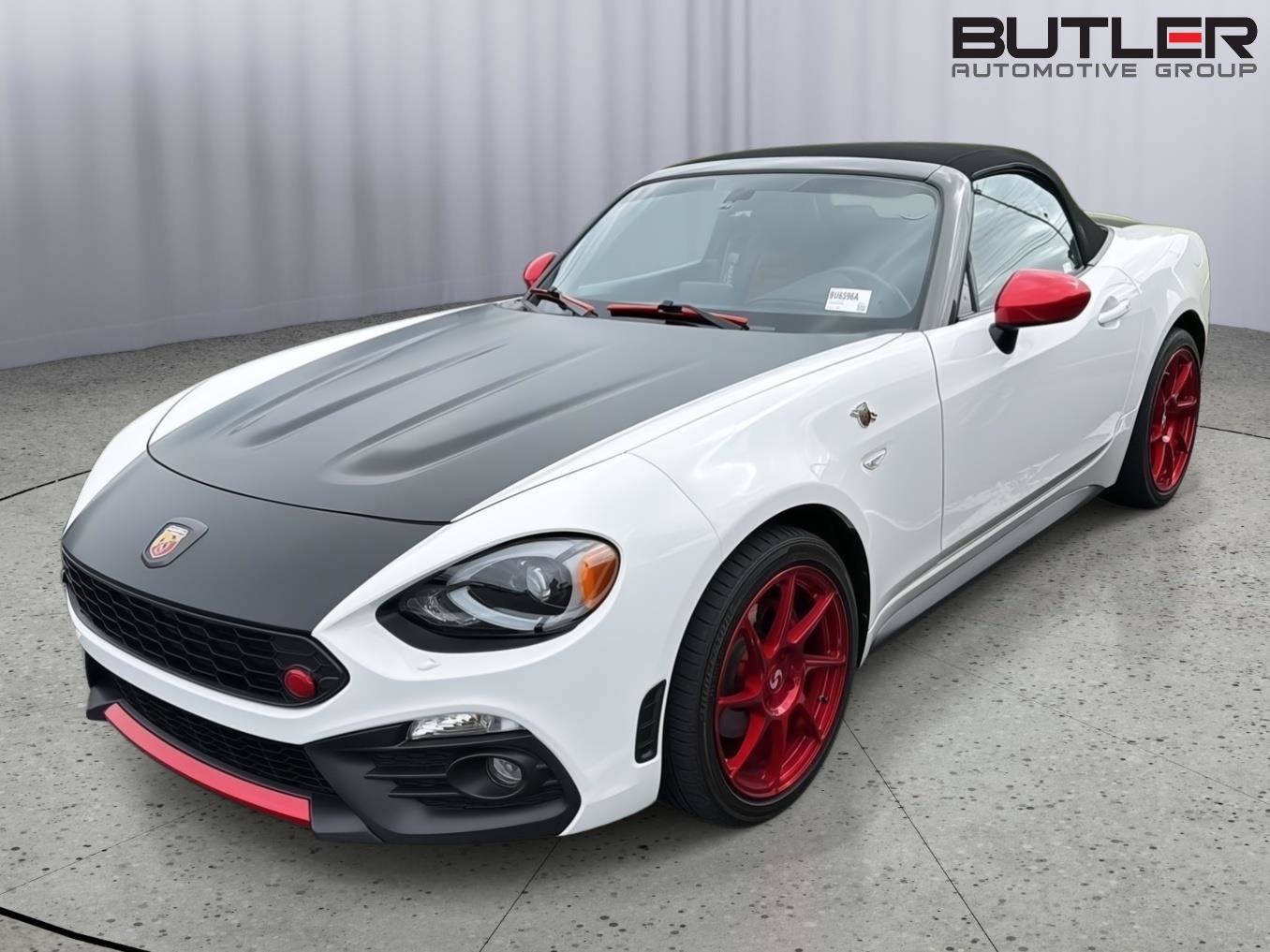 Used 2020 FIAT 124 Spider Abarth w/ Navigation & Sound Group RWD image 1