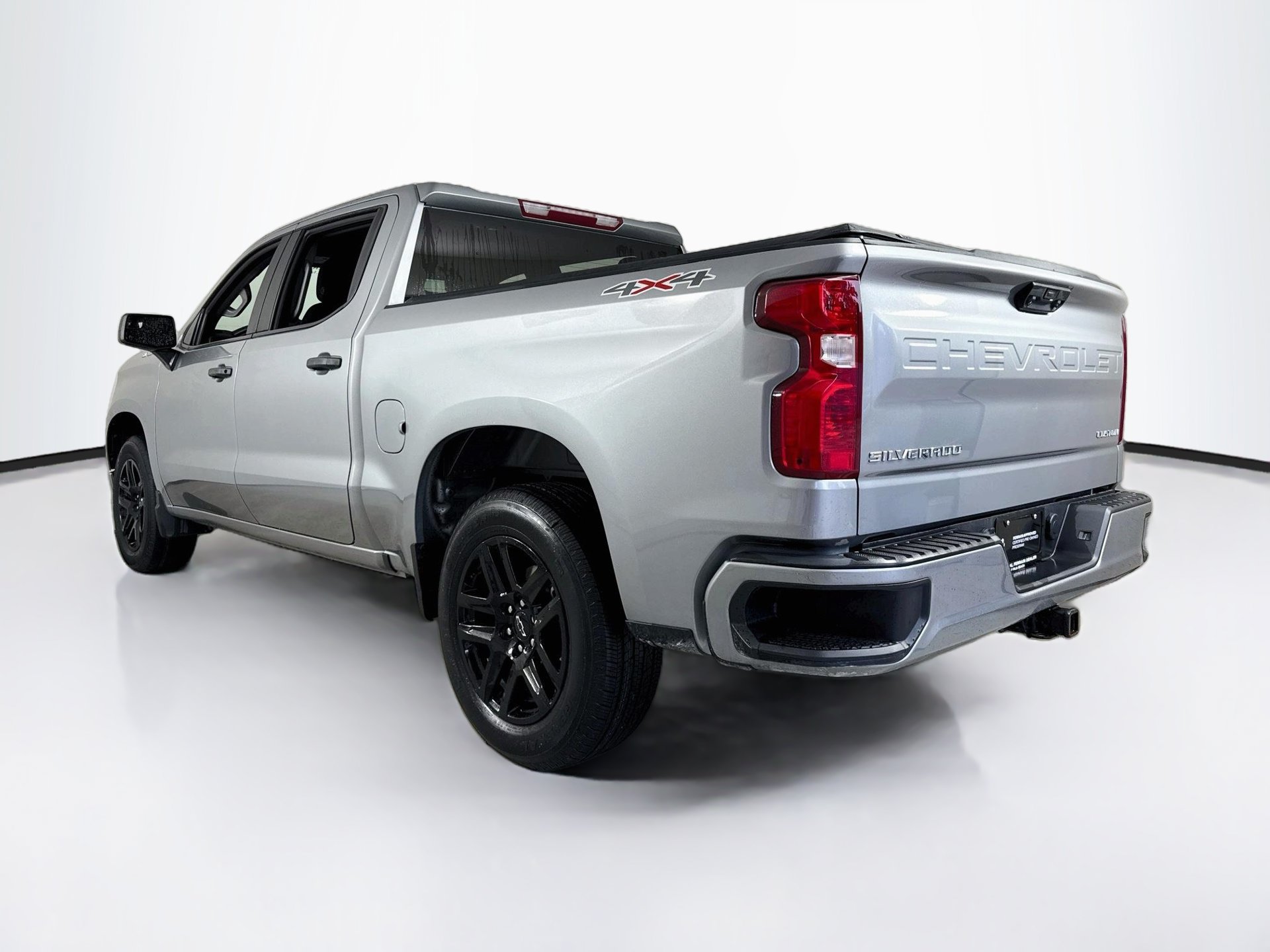 Used 2024 Chevrolet Silverado 1500 Custom AWD/4WD image 5