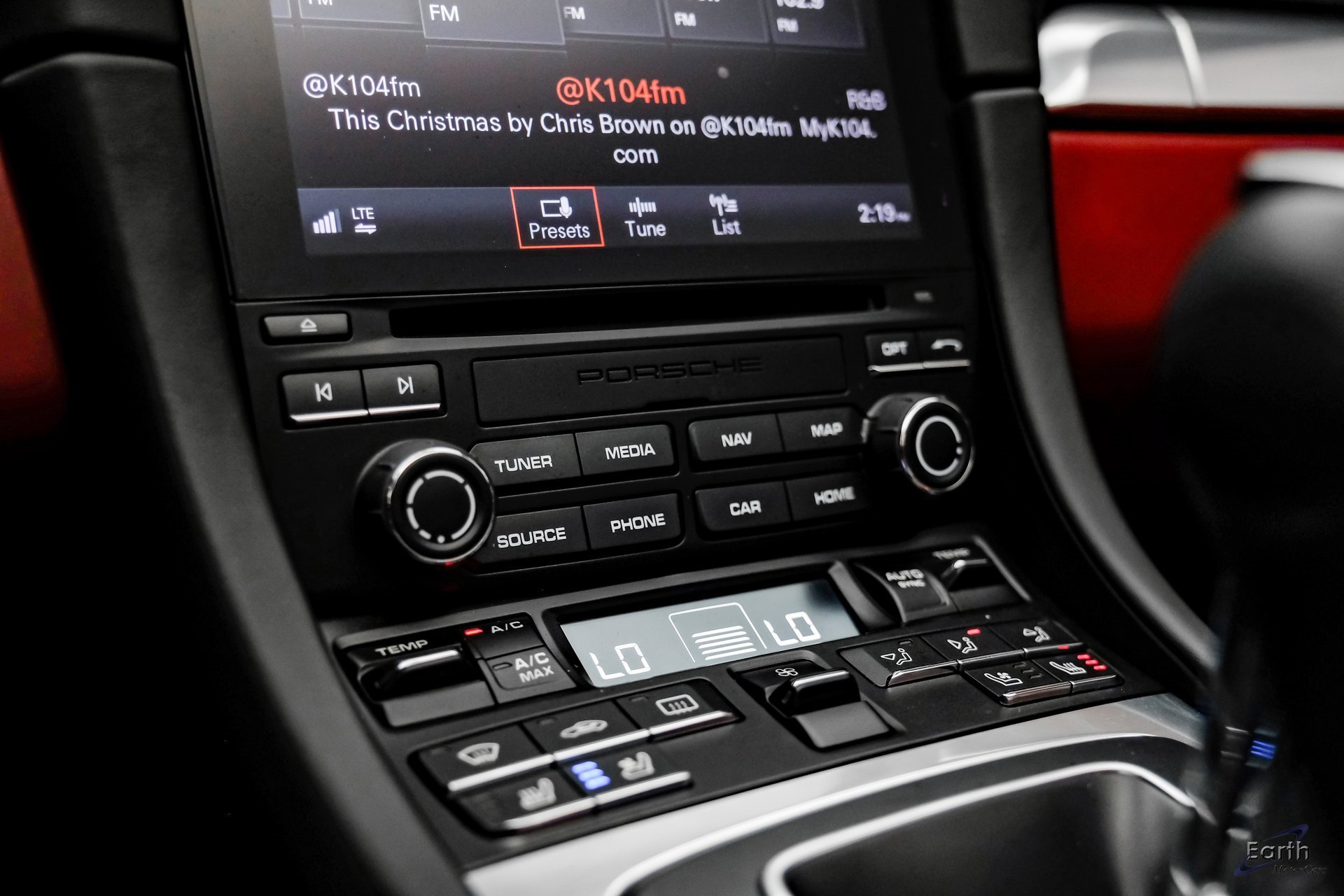 Used 2019 Porsche 911 Turbo image 62