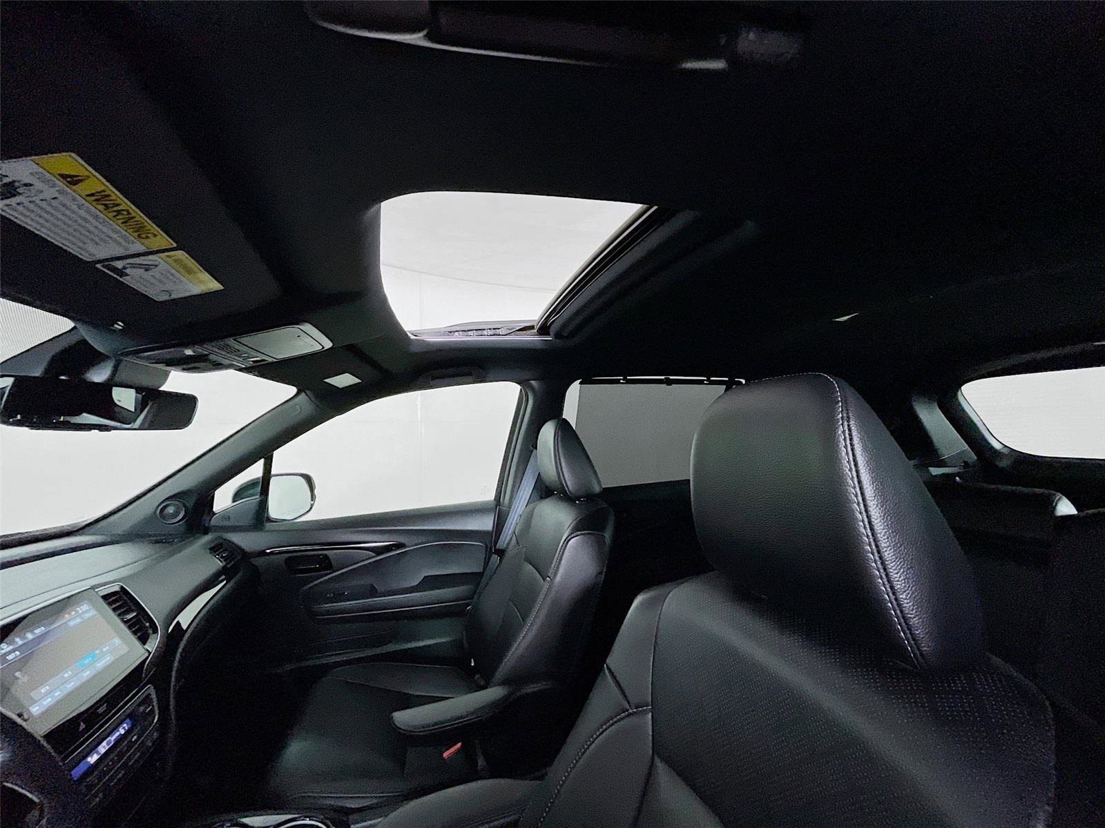 Used 2023 Honda Passport Elite image 13