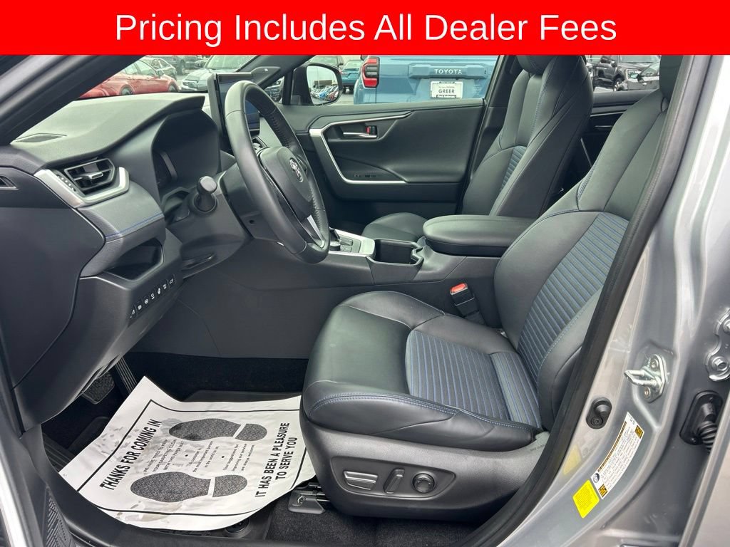 Used 2024 Toyota RAV4 XSE w/ Advanced Technology Package AWD/4WD image 2