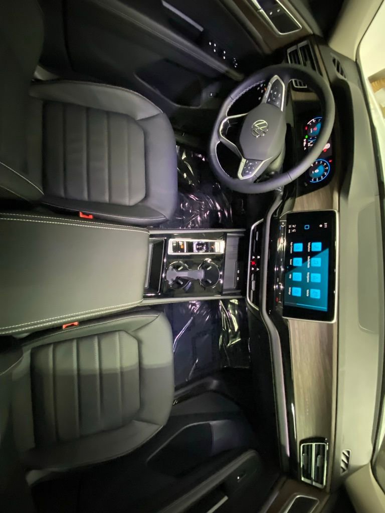 New 2026 Volkswagen Atlas SEL AWD/4WD image 10