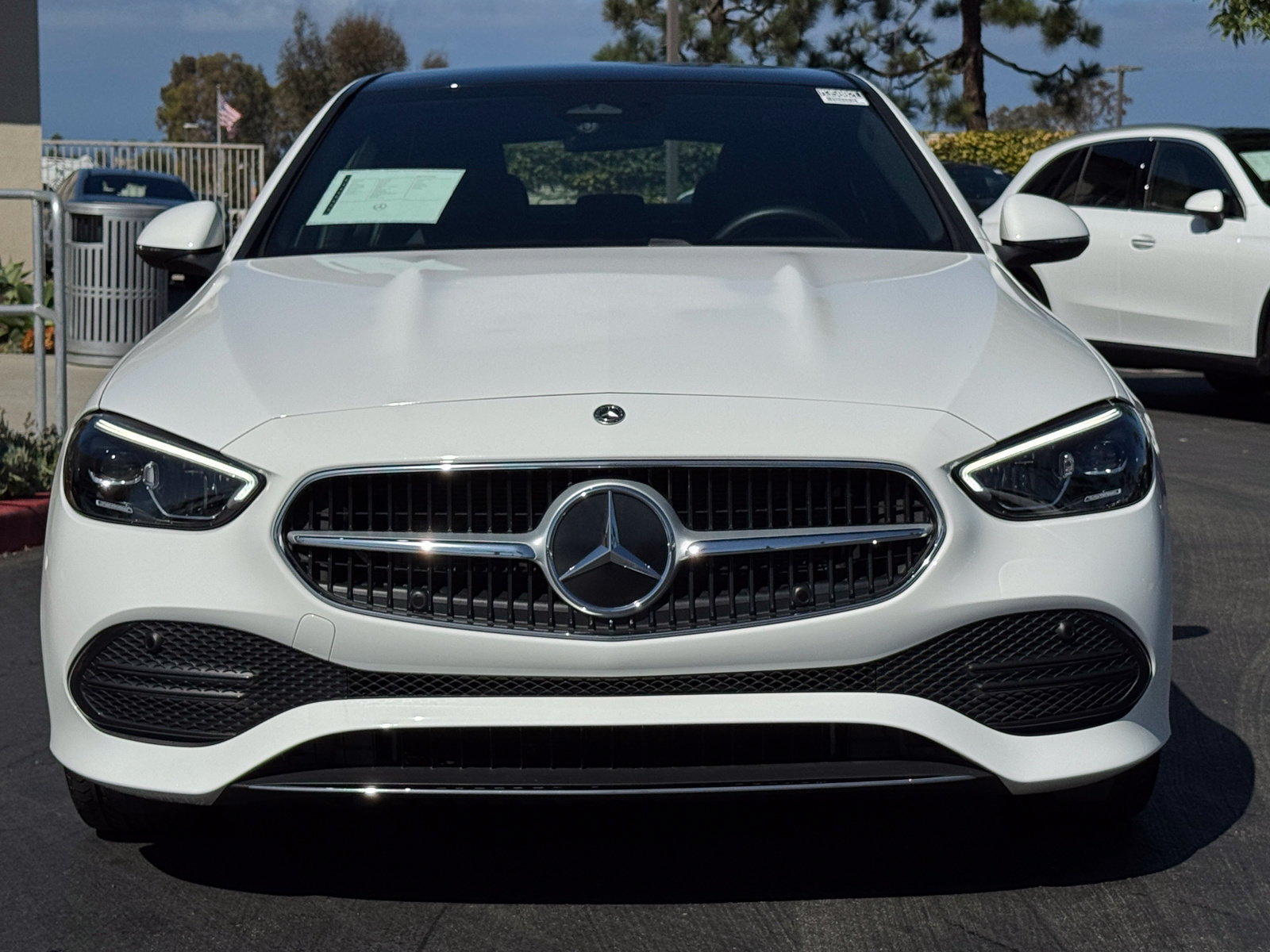 Used 2025 Mercedes-Benz C 300 4MATIC Sedan image 3
