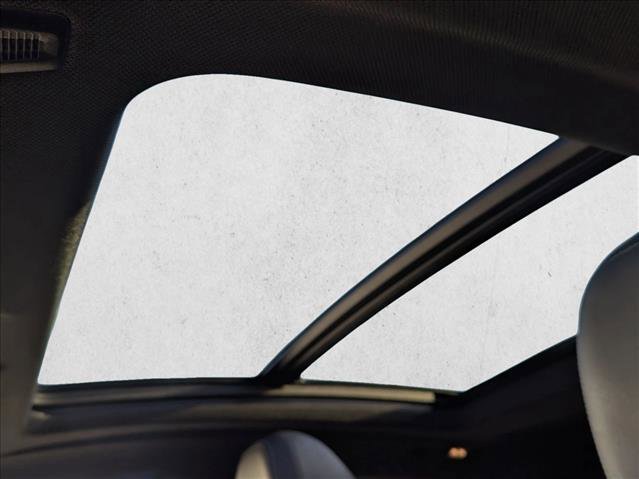 Used 2022 BMW X4 xDrive30i w/ Convenience Package image 16