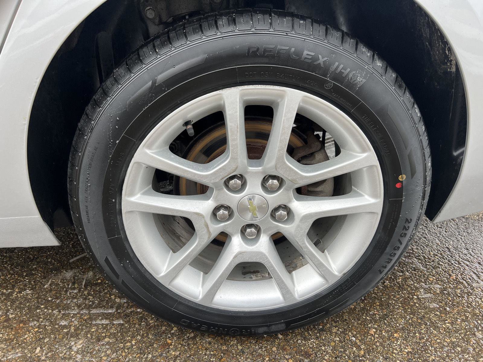 Used 2015 Chevrolet Malibu LT w/ Power Convenience Package image 30