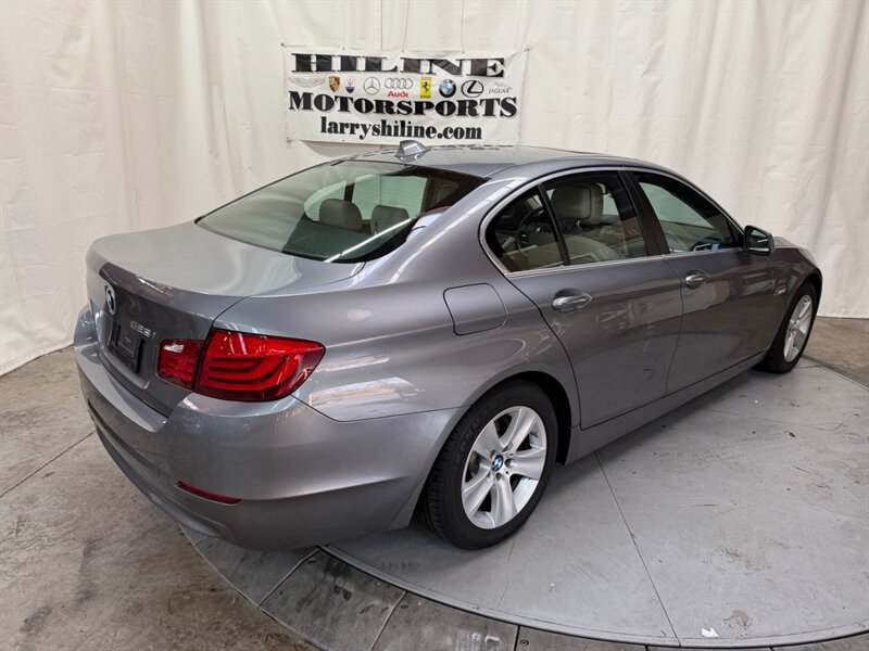Used 2013 BMW 528i Sedan RWD image 5