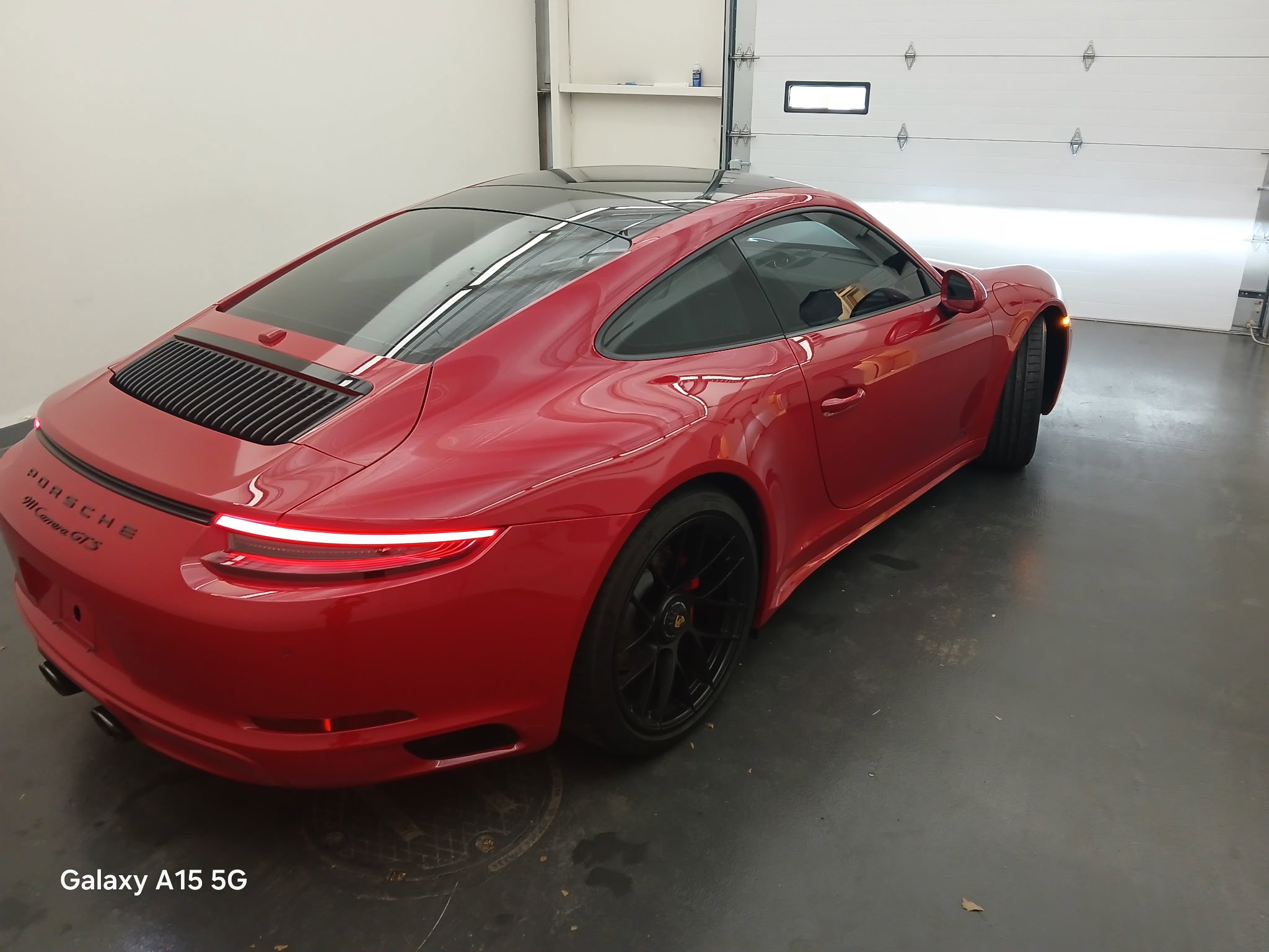 Used 2017 Porsche 911 Carrera GTS image 19