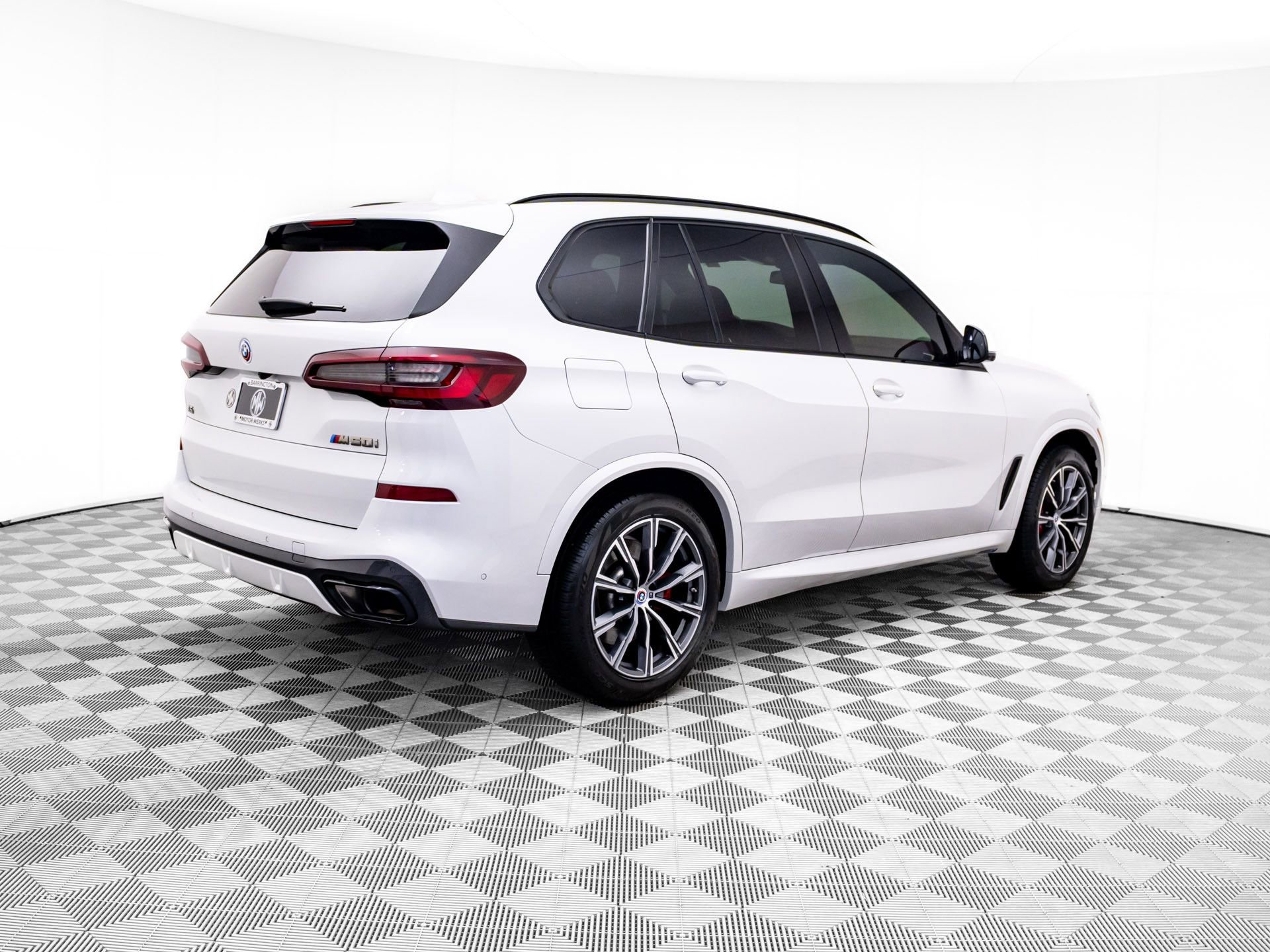 Certified 2023 BMW X5 M50i w/ Executive Package image 5
