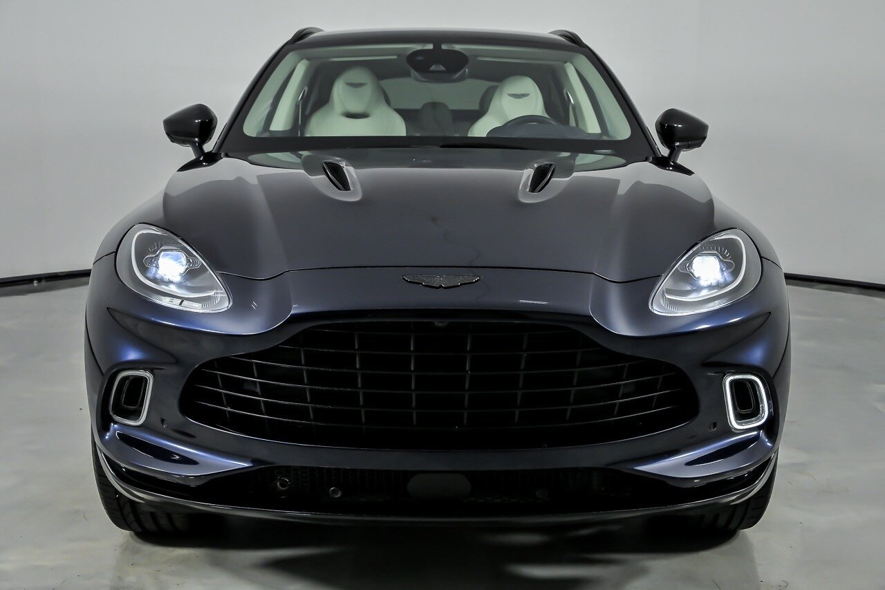Used 2022 Aston Martin DBX AWD/4WD image 5
