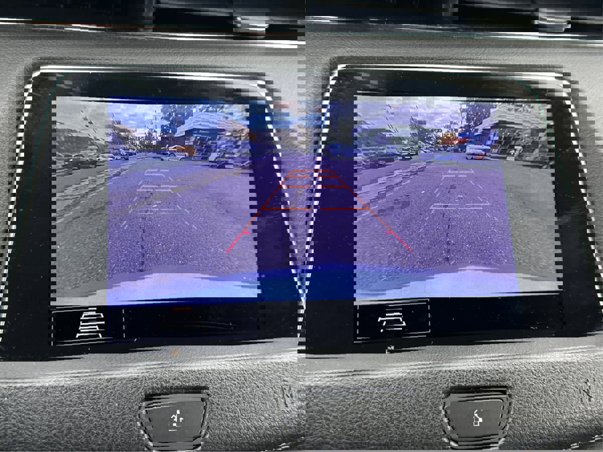 Used 2020 Cadillac XT4 Premium Luxury image 37