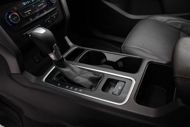 Used 2017 Ford Escape SE image 18