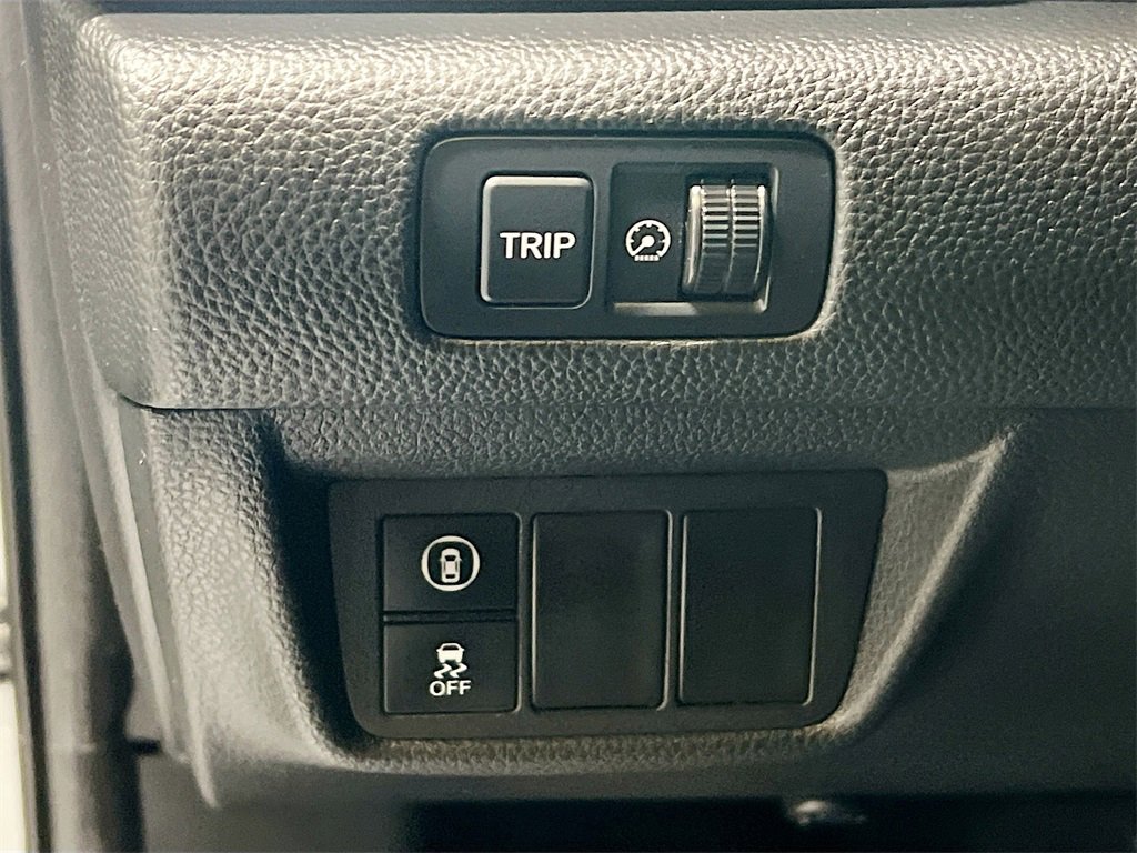 Used 2019 Honda Accord Sport image 9