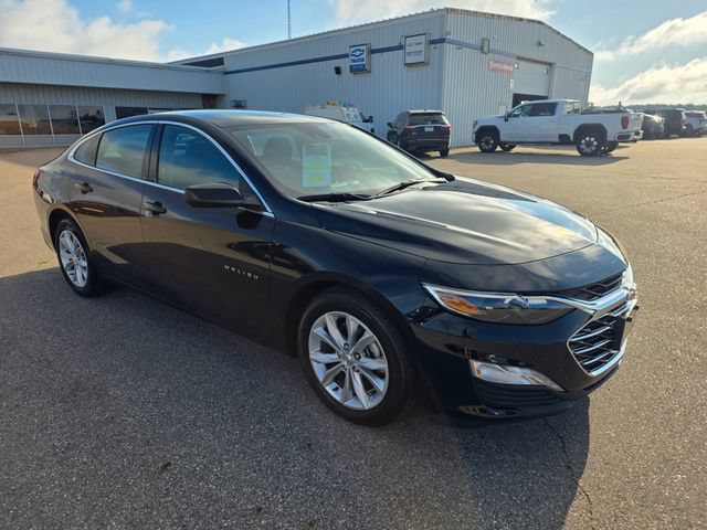 Used 2025 Chevrolet Malibu LT FWD image 6