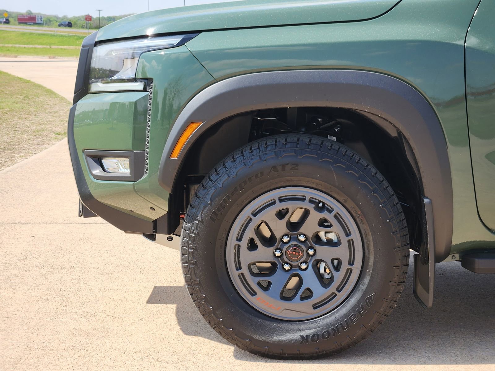 New 2026 Nissan Frontier PRO-4X AWD/4WD image 10