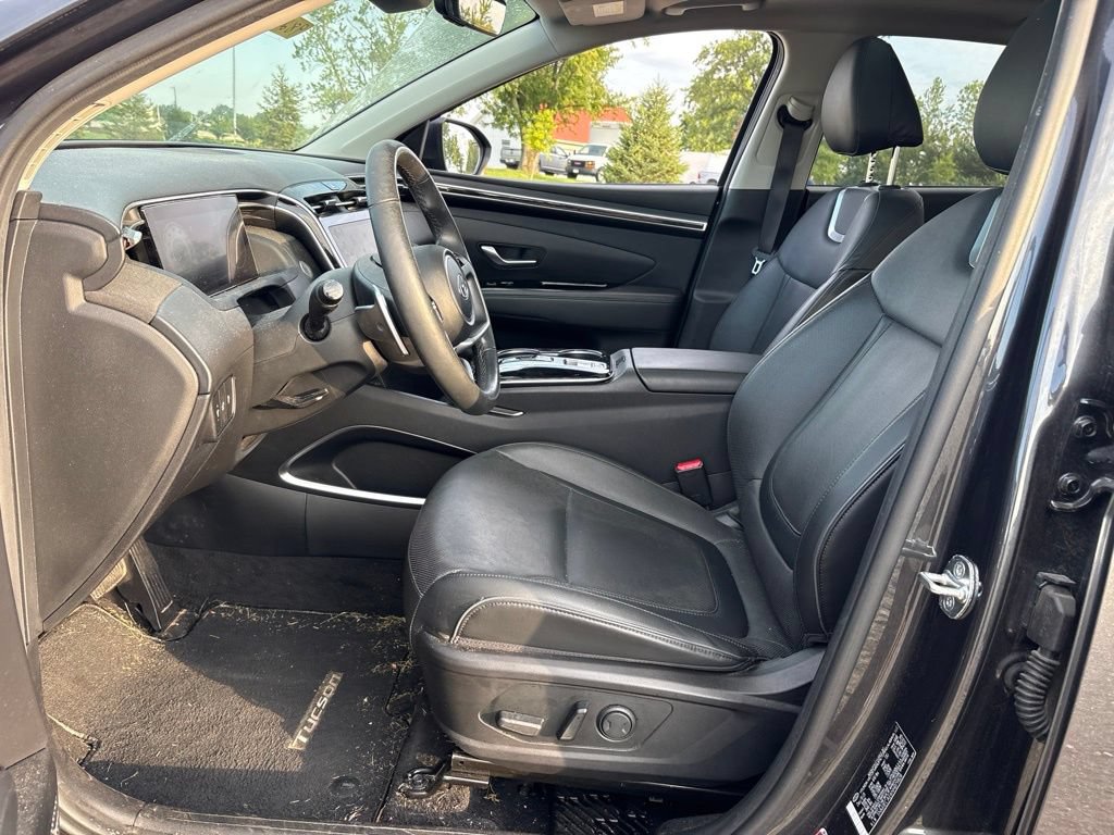 Used 2022 Hyundai Tucson Limited w/ Winter Package AWD/4WD image 15