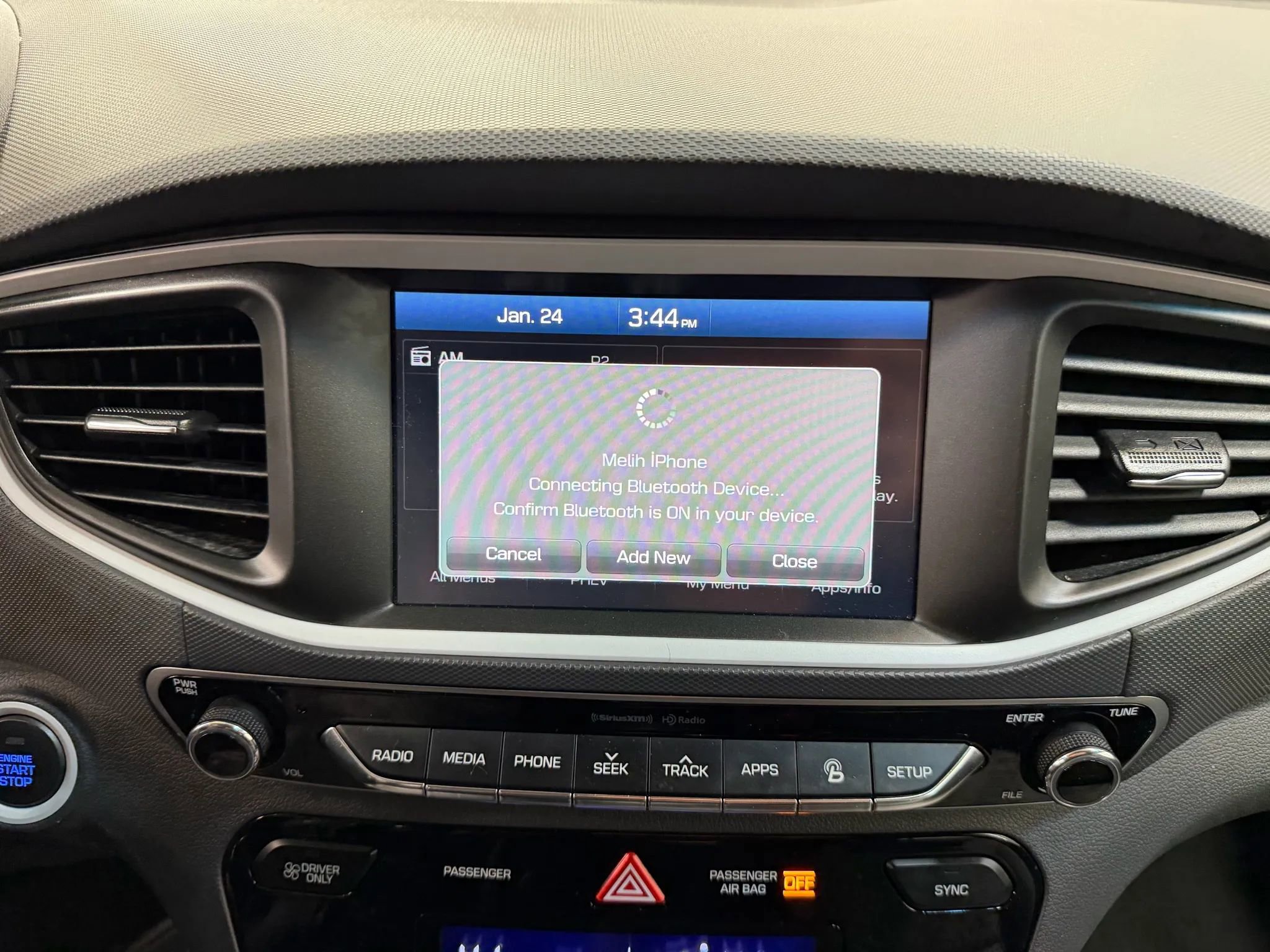 Used 2019 Hyundai Ioniq Plug-In Hybrid FWD image 24