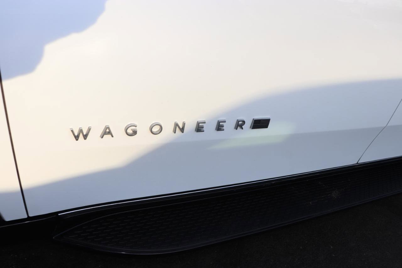 Used 2024 Jeep Wagoneer L Series II w/ Flexible Seating Group image 56