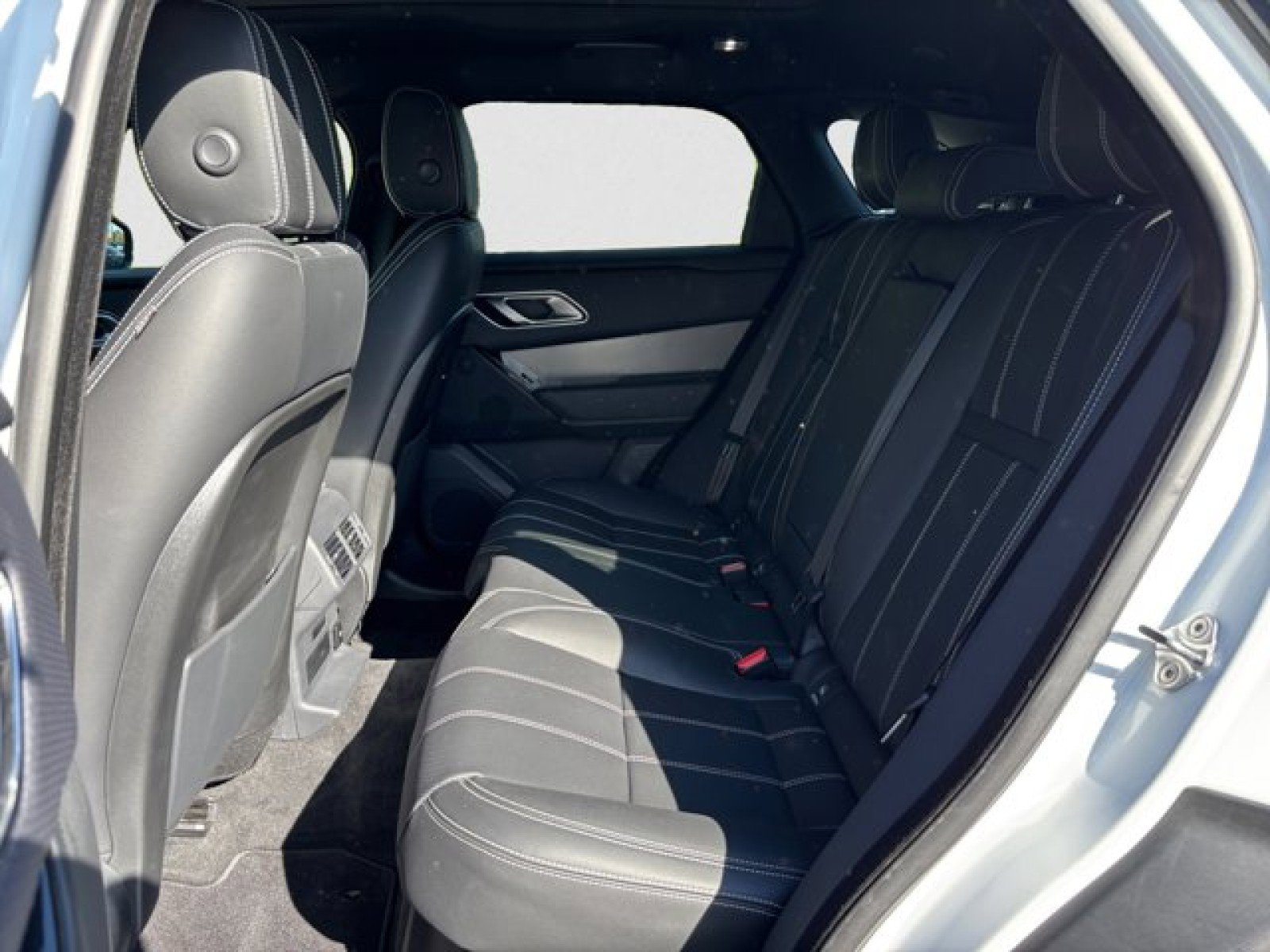 Certified 2021 Land Rover Range Rover Velar S image 18