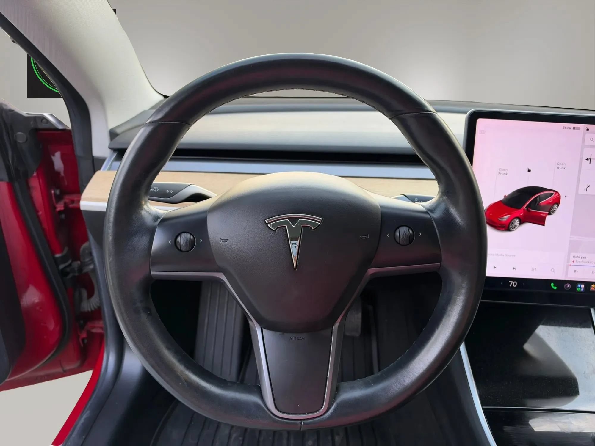 Used 2018 Tesla Model 3 Long Range RWD image 14
