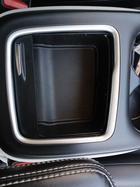 Used 2024 Chrysler Pacifica Touring-L image 38