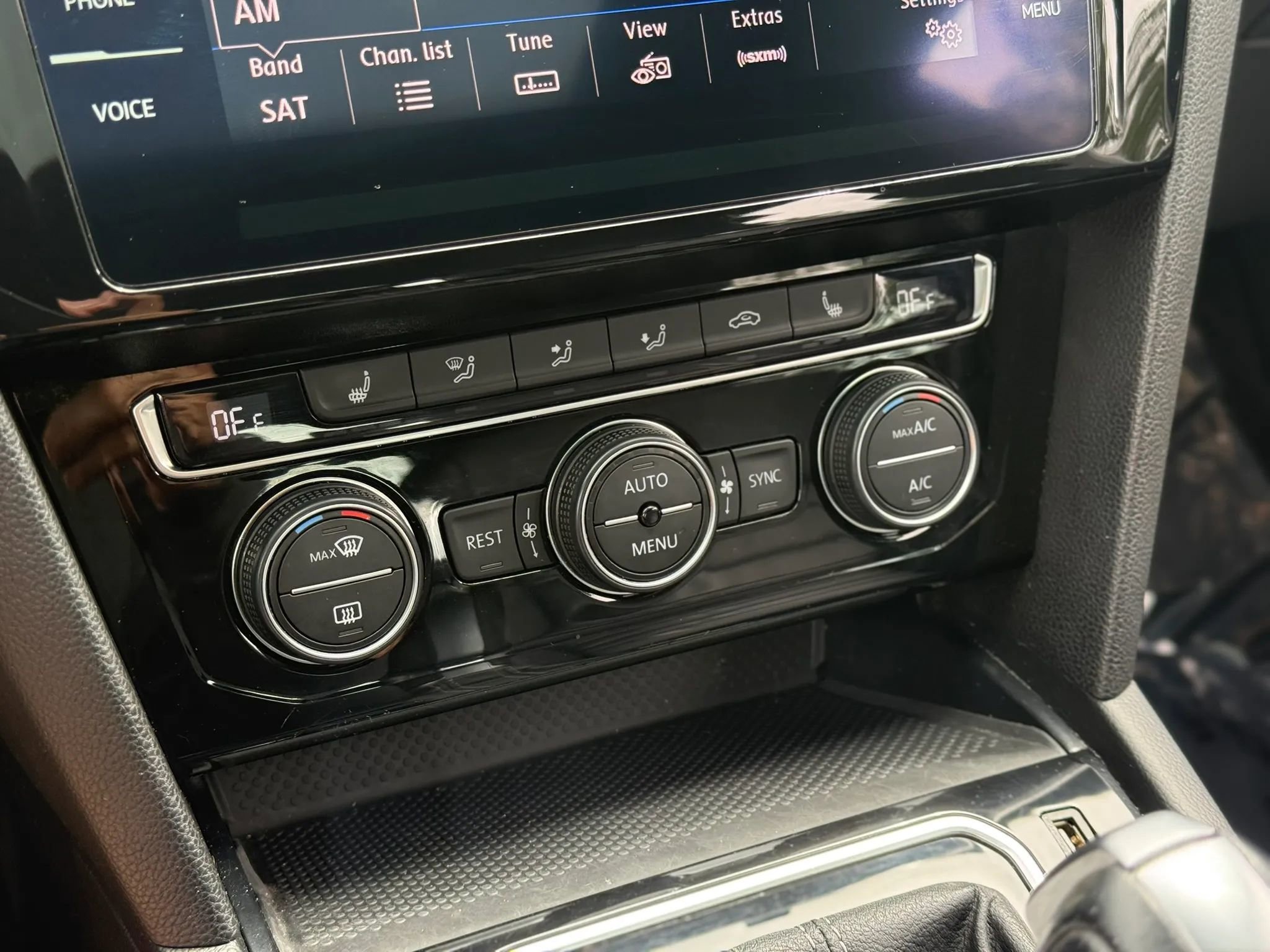 Used 2019 Volkswagen Arteon SEL AWD/4WD image 24