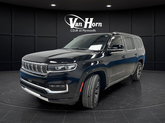 Used 2023 Jeep Grand Wagoneer 4WD w/ Flexible Seating Group image 3