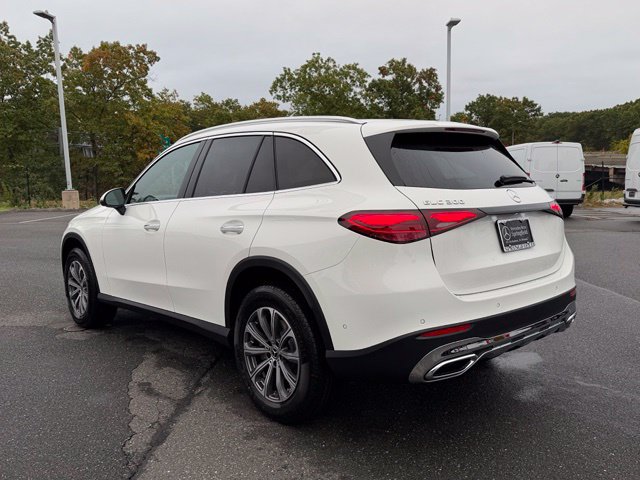 New 2027 Mercedes-Benz GLC 300 4MATIC image 5