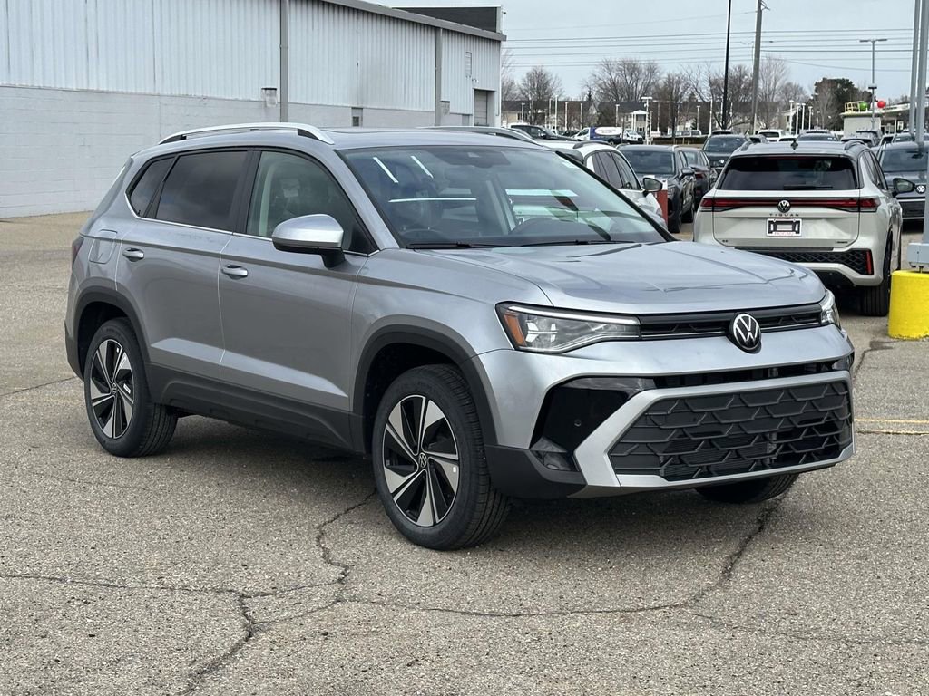New 2026 Volkswagen Taos SE AWD/4WD image 5