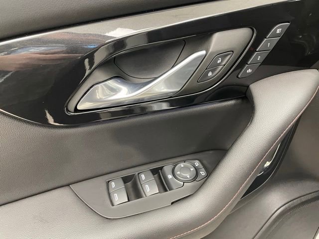 Certified 2023 Chevrolet Blazer RS w/ Enhanced Convenience Package image 9
