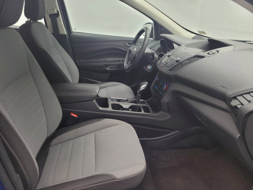 Used 2019 Ford Escape S image 21