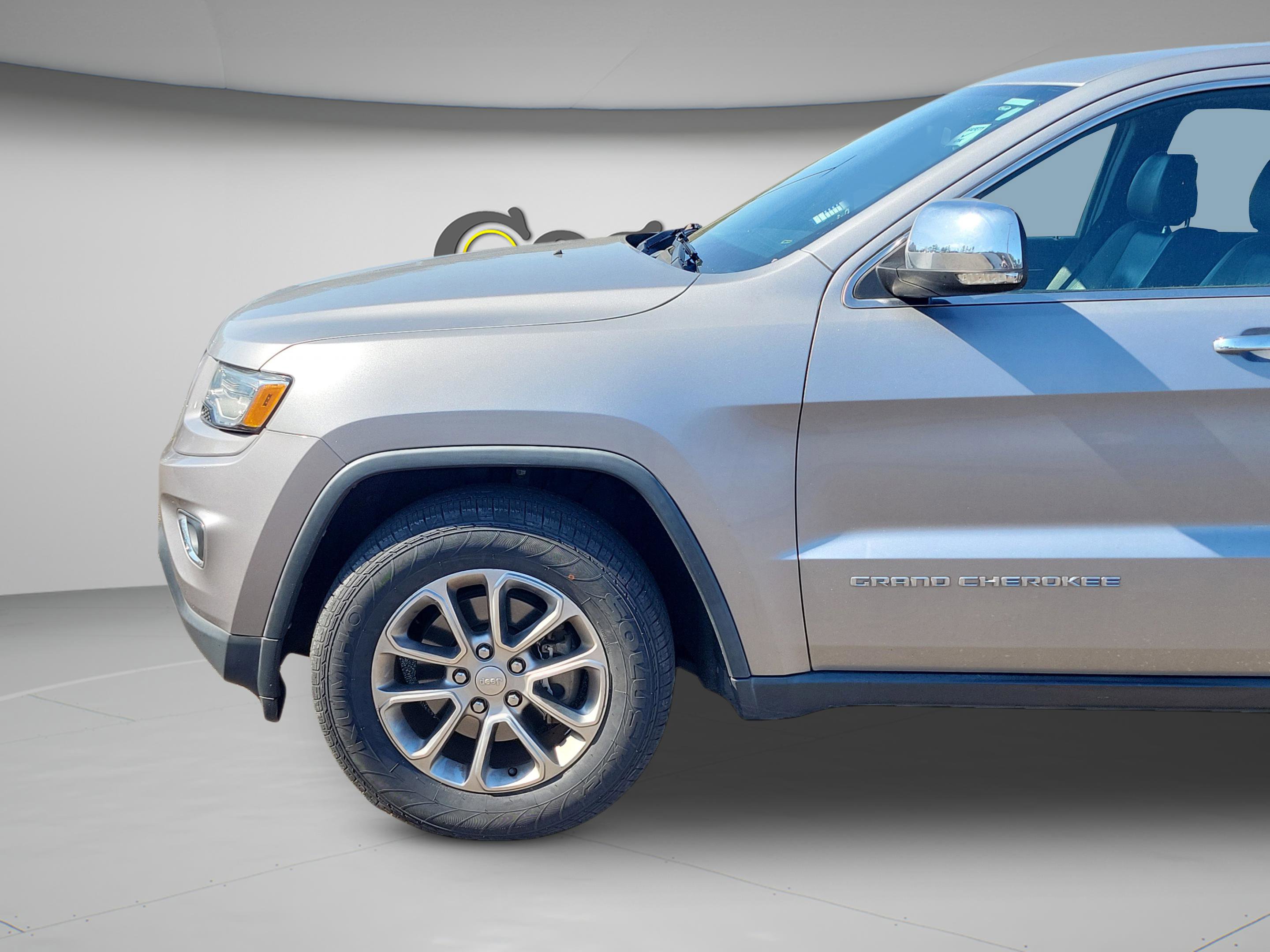 Used 2015 Jeep Grand Cherokee Limited w/ Luxury Group II image 33