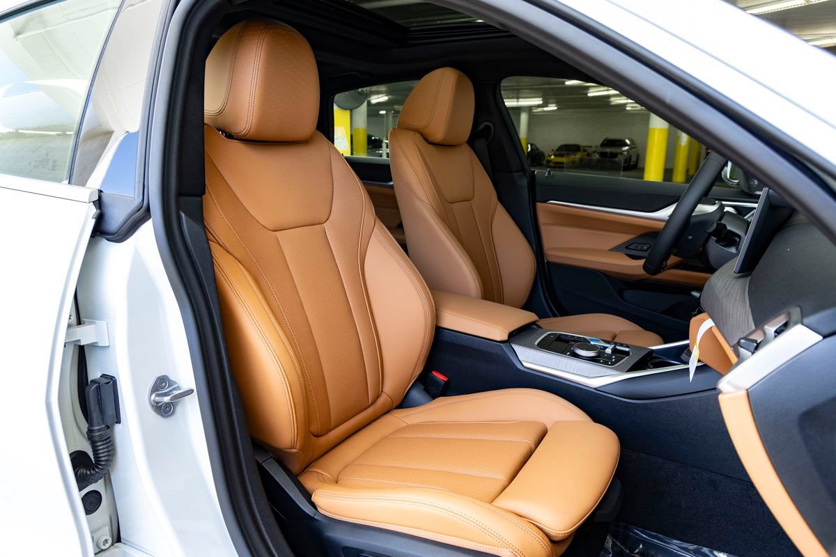 New 2026 BMW i4 eDrive40 w/ Premium Package RWD image 30